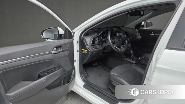 Hyundai The New Avante AD 2019 Белый из Кореи, фото 2