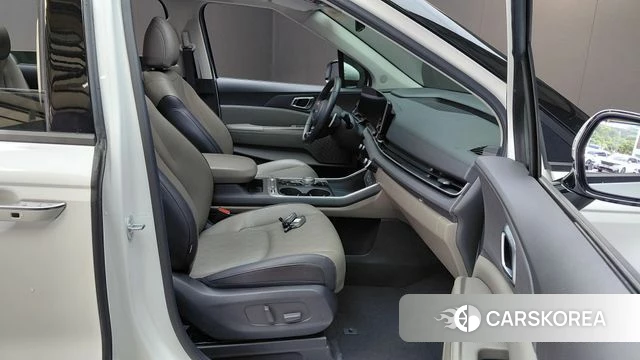 Kia The New Carnival 4th Generation 2024 Белый из Кореи, фото 2