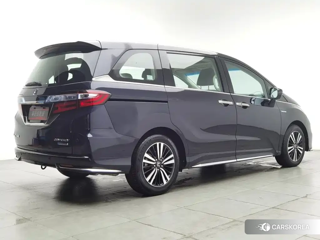 Honda Odyssey 2021 Черный из Китая, фото 2