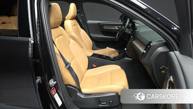 Volvo XC40 2020 Черный из Кореи, фото 2