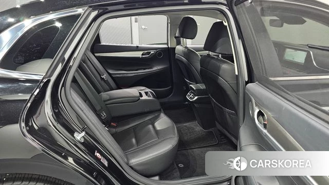 Hyundai The New Grandeur IG Hybrid 2022 Черный из Кореи, фото 2