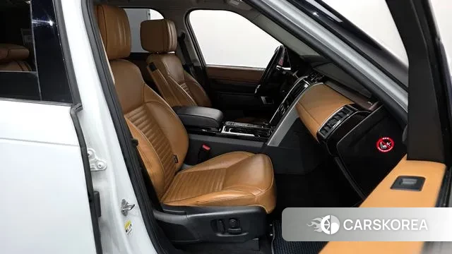 Land Rover Discovery 5 2018 Белый из Кореи, фото 2