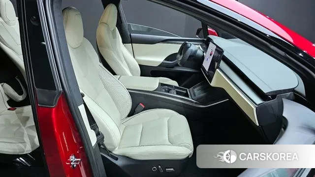 Tesla Model X 2023 Красный из Кореи, фото 2