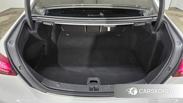 Mercedes-Benz E-Class W213 2023 Белый из Кореи, фото 2
