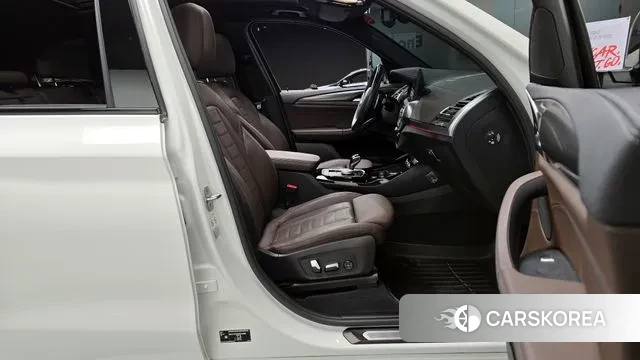 BMW X3 (G01) 2023 Белый из Кореи, фото 2