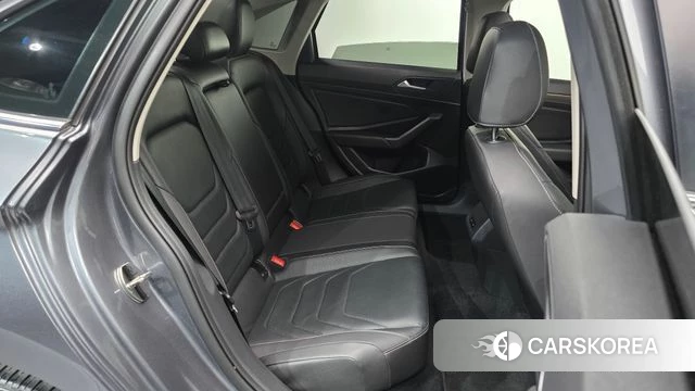 Volkswagen 7th Generation of Jetta 2021 Серый из Кореи, фото 2