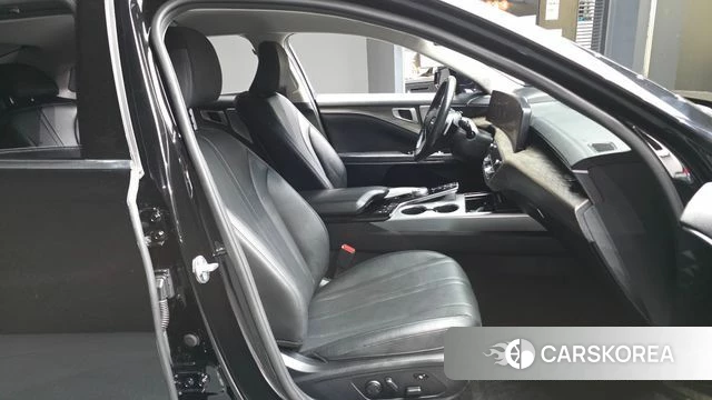 Kia K8 2022 Черный из Кореи, фото 2