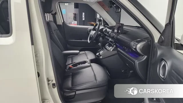 Hyundai Casper 2023 Белый из Кореи, фото 2