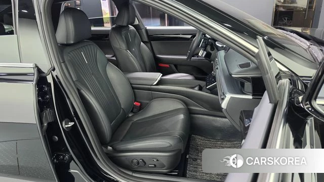Hyundai Grandeur (GN7) 2025 Черный из Кореи, фото 2