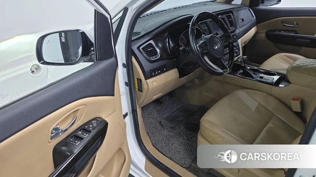 Kia The New Carnival 2018 Белый из Кореи, фото 2