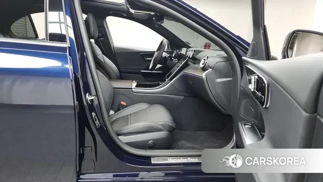 Mercedes-Benz C-Class W205 2022 Синий из Кореи, фото 2