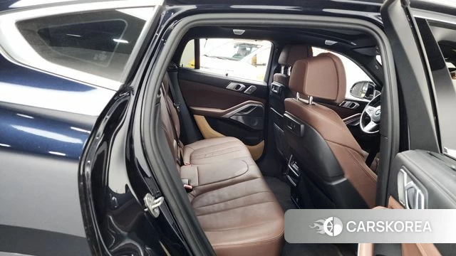 BMW X6 (G06) 2021 Черный из Кореи, фото 2