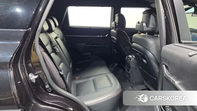 Ssangyong Torres EVX 2024 Черный из Кореи, фото 2