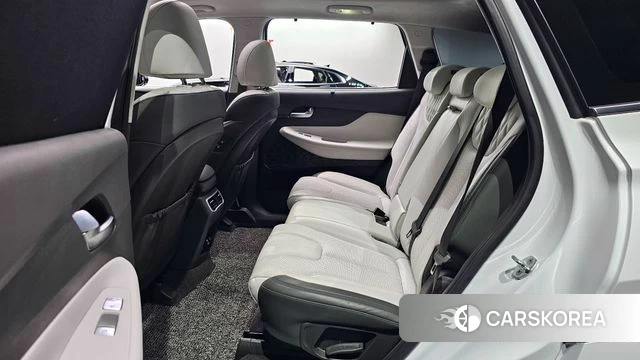 Hyundai The New Santa Fe 2021 Белый из Кореи, фото 2