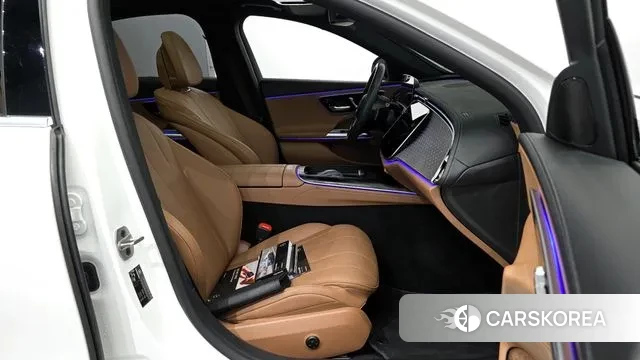 Mercedes-Benz E-Class W214 2024 Белый из Кореи, фото 2