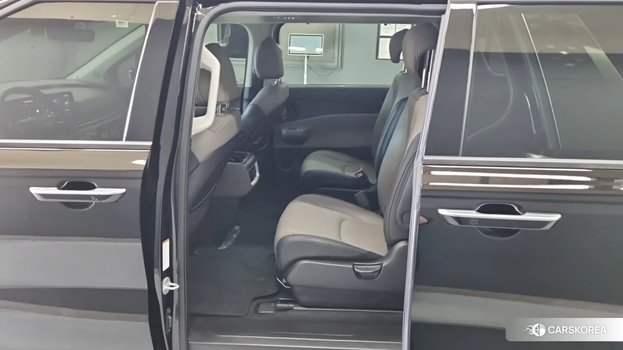 Kia The New Carnival 4th Generation 2025 Черный из Кореи, фото 2