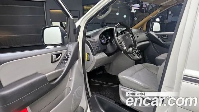 Hyundai The New Grand Starex 2019 Белый из Кореи, фото 2