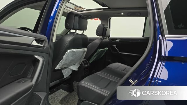 Volkswagen Tiguan second Generation 2020 Синий из Кореи, фото 2