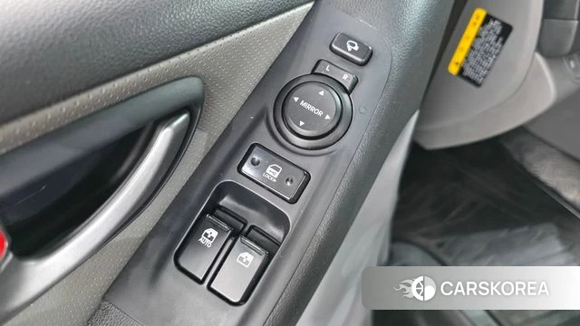 Hyundai The New Grand Starex 2018 Серебристо-серый из Кореи, фото 2