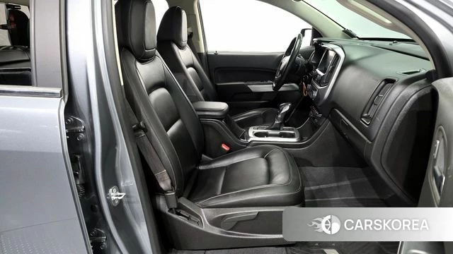 Chevrolet (GM Daewoo) Real New Colorado 2022 Серый из Кореи, фото 2