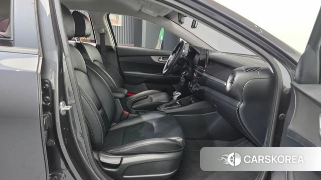 Kia Come New K3 2018 Серый из Кореи, фото 2