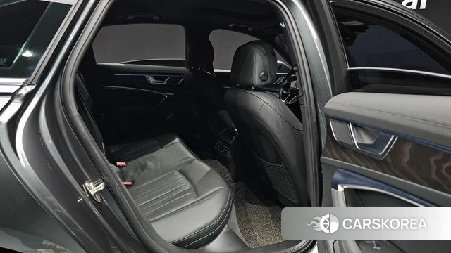 Audi A6 (C8) 2021 Серый из Кореи, фото 2