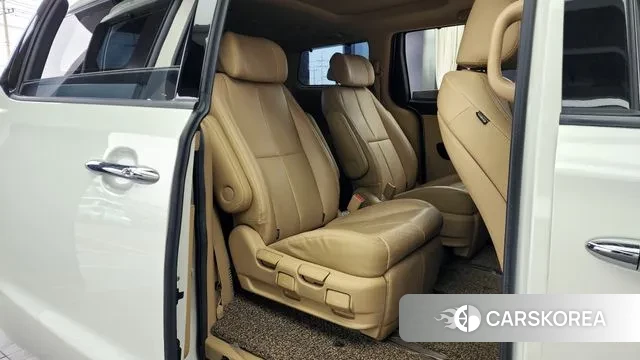 Kia The New Carnival 2019 Белый из Кореи, фото 2