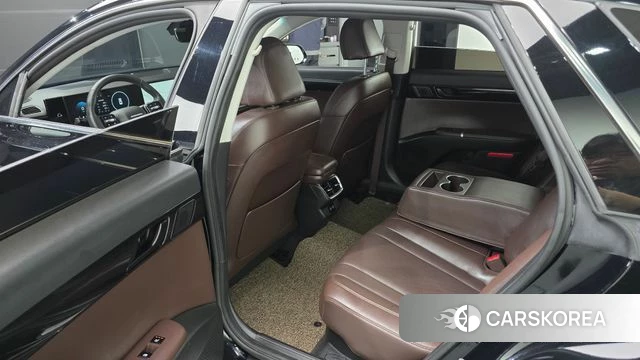 Hyundai Grandeur Hybrid (GN7) 2022 Черный из Кореи, фото 2
