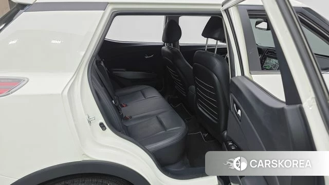 Ssangyong Berry New Tivoli 2022 Белый из Кореи, фото 2