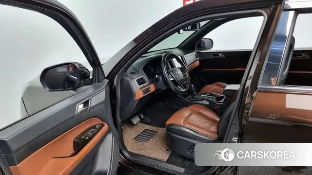 Ssangyong Rexton Sports 2018 Коричневый из Кореи, фото 2