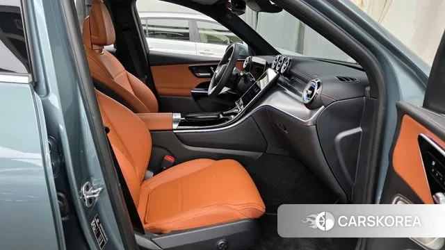 Mercedes-Benz GLC-Class X254 2025 Цвет галактики из Кореи, фото 2