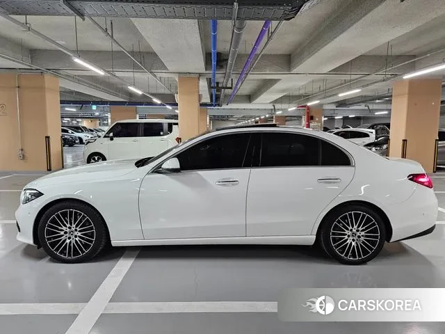 Mercedes-Benz C-Class W206 2023 Белый из Кореи, фото 2