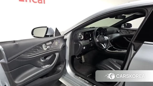 Mercedes-Benz CLS-Class C257 2021 Серебряный из Кореи, фото 2