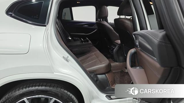 BMW X4 (G02) 2024 Белый из Кореи, фото 2