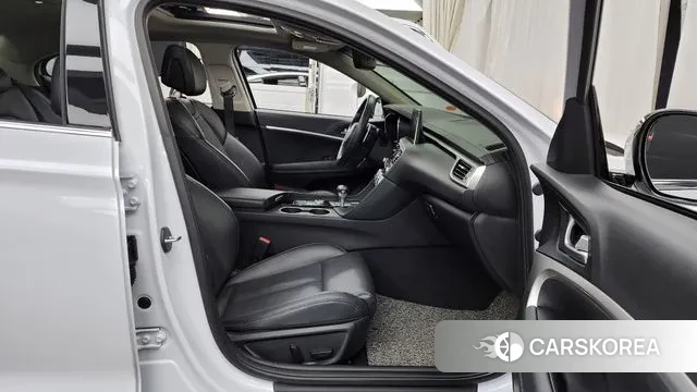 Genesis G70 2018 Белый из Кореи, фото 2