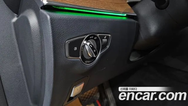 Mercedes-Benz E-Class W213 id 2690789 из Кореи 2