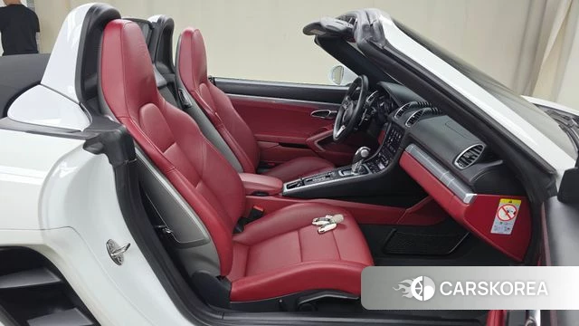 Porsche 718 Boxster 2019 Белый из Кореи, фото 2