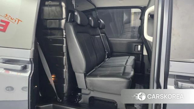 Hyundai Staria 2022 Серый из Кореи, фото 2