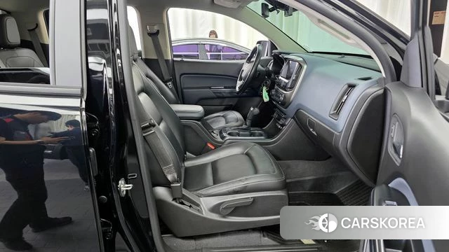 Chevrolet (GM Daewoo) Real New Colorado 2021 Черный из Кореи, фото 2