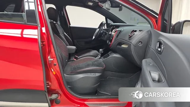 Renault Korea (Samsung) New QM3 2019 Красный из Кореи, фото 2