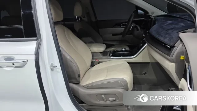 Kia Carnival 4th generation 2023 Белый из Кореи, фото 2