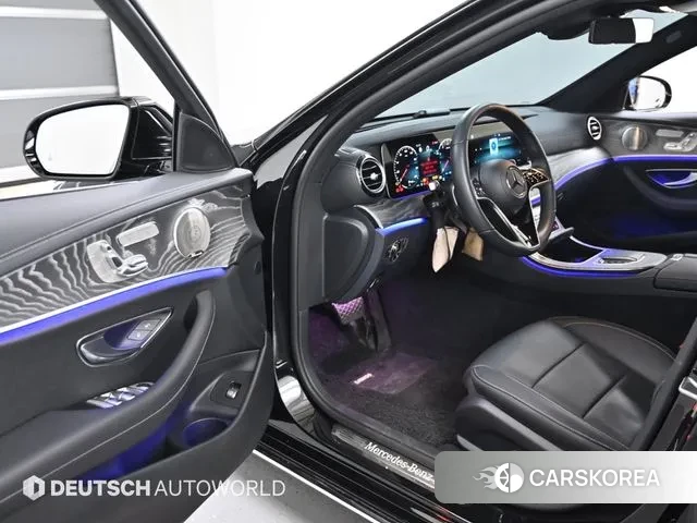 Mercedes-Benz E-Class W213 2023 Черный из Кореи, фото 2