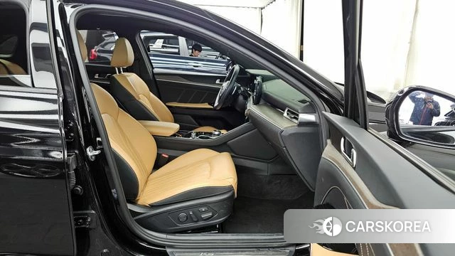 Kia K5 3rd generation 2021 Черный из Кореи, фото 2