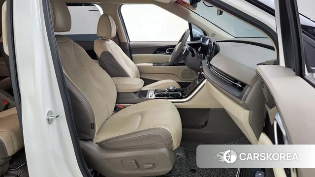 Kia Carnival 4th generation 2023 Белый из Кореи, фото 2