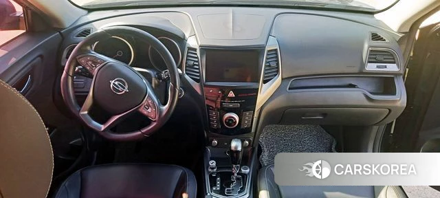 Ssangyong Tivoli Armor 2018 Темно-зеленый из Кореи, фото 2