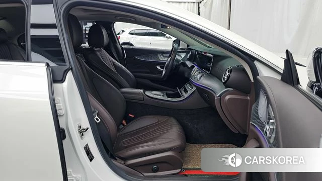 Mercedes-Benz CLS-Class C257 2021 Белый из Кореи, фото 2