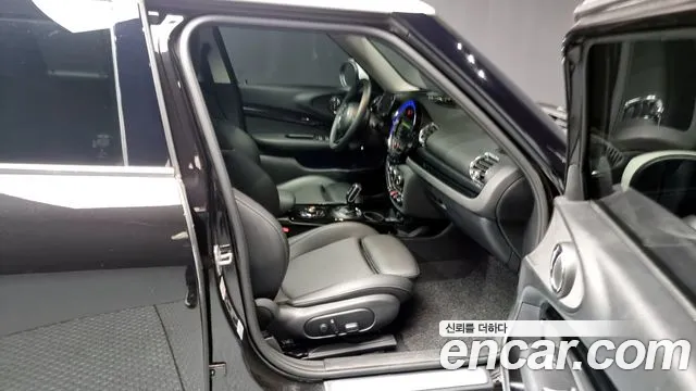 Mini Cooper D Clubman 2021 Черный из Кореи, фото 2