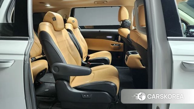Kia Carnival 4th generation 2021 Белый из Кореи, фото 2