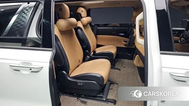 Kia Carnival 4th generation 2021 Белый из Кореи, фото 2