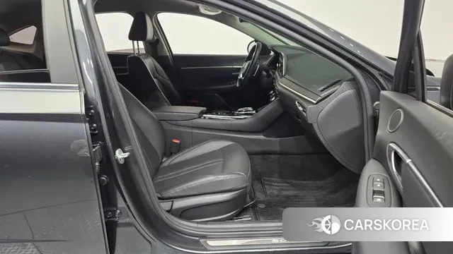 Hyundai Sonata (DN8) 2021 Серый из Кореи, фото 2